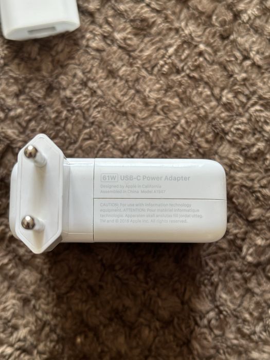 Блок Apple 61w 30w 20w 12w  оригинал для зарядки Macbook Iphone Ipad