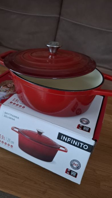 Żeliwna brytfanna  Infinito