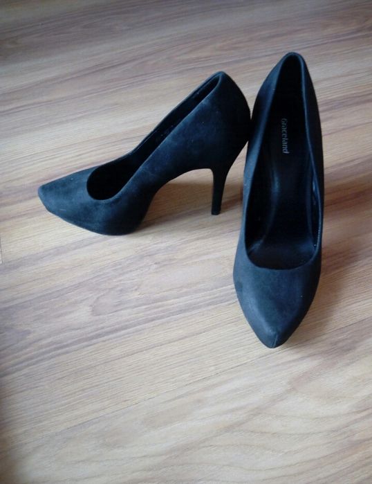 Szpilki czarne buty na wysokim obcasie rozm. 39