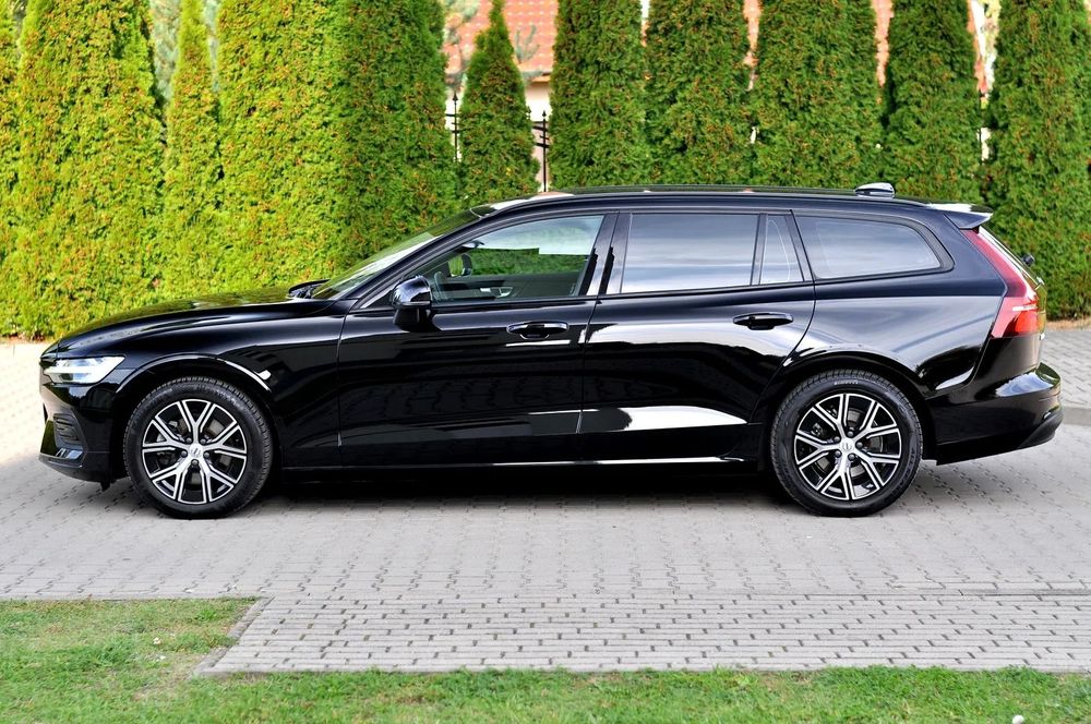 Volvo V60 JAK NOWE! *Kamera *4xGrz.Fotele *Indukcja *Grz.Kiero *YouTube *LIFT