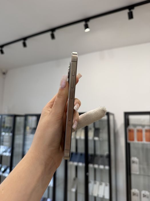 Telefon iPhone 15 PRO 128GB Szary Apple Gwarancja iTrade
