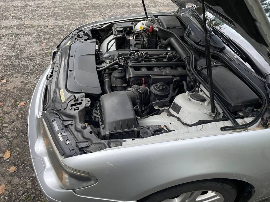 BMW 730i 2003рік газ/бензин