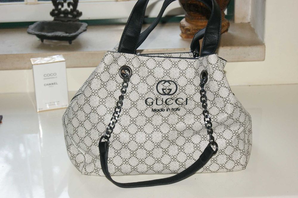Mala "Gucci" nova