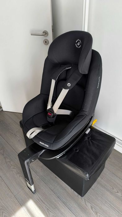 Maxi-Cosi Pearl PRO 2 i-Size + Maxi-Cosi Isofix FamilyFix 2