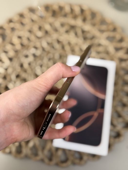 iPhone 16 Pro Max 512GB Desert Titanium