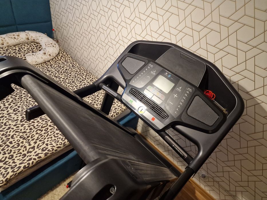 Bieżnia do biegania Domyos T900C 18 km/h