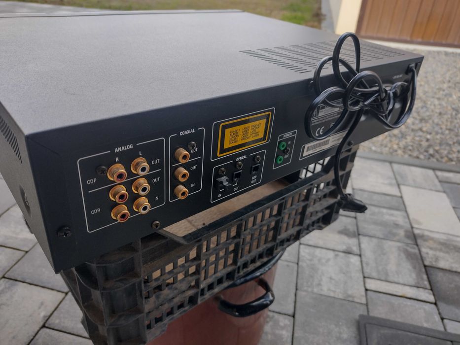 Nagrywarka CD Harmon Kardon CDR2 uszkodzona