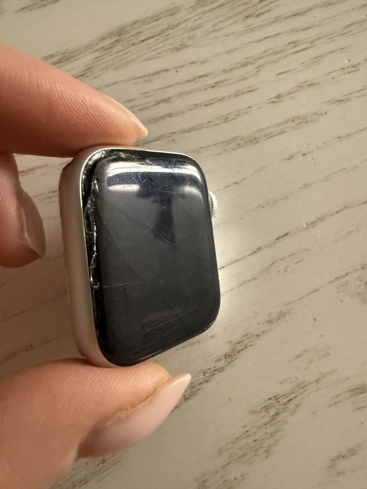 Смарт годинник apple watch se 2 40