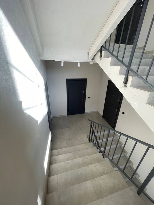 Продам дворівневу квартиру 96 м2  (2-3 кімнати)
