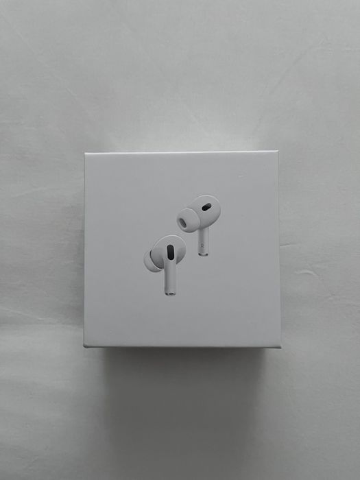 AirPods Pro (2nd generation) fechado