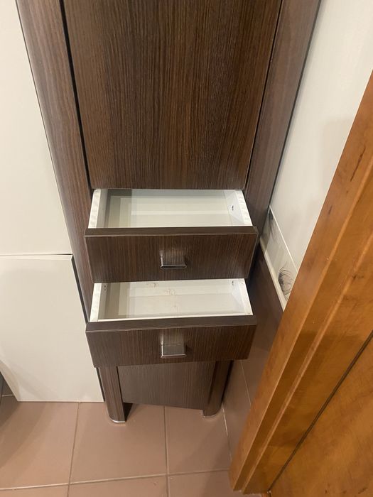 Oddam za darmo szafkę łazienkową Cersanit wys. 160 cm