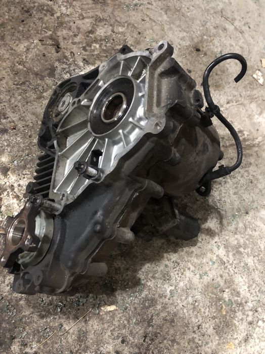 Роздатка Роздаточна коробка BMW E46 E53 E60 Е61 E70 E83 F25 X5 X3