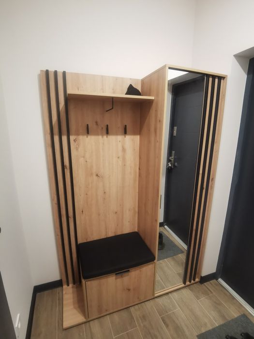 Garderoba dąb artisan czarne lamele +poduszka NELL NOWA