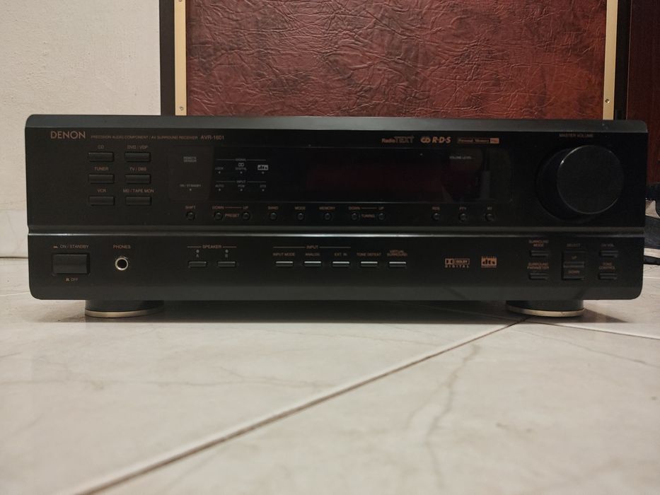 Amplituner Denon AVR-1601