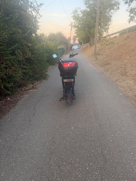 Mota elétrica em excelente estado