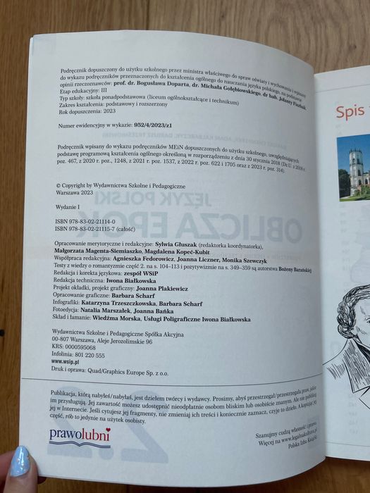 Podręcznik z polskiego liceum OBLICZA EPOK 2.2