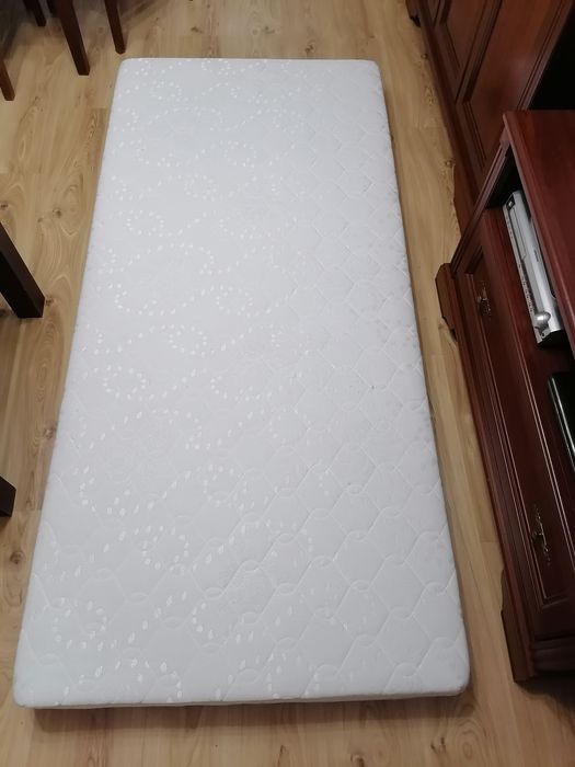 Materac piankowy wymiar 185x85x12 cm