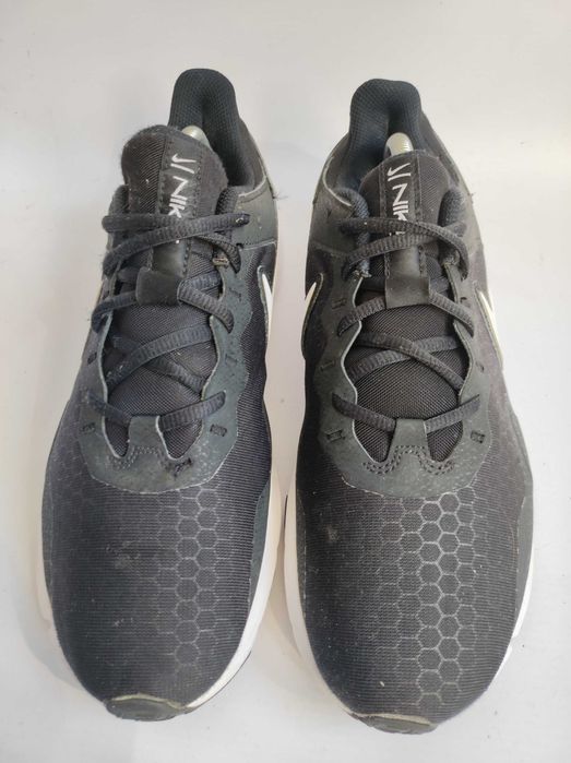 - Nike Legend Essential - Buty do biegania r. 42,5