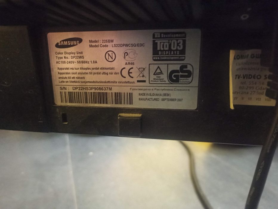 Monitor Samsung LED 225BW 1680 x 1050 22"