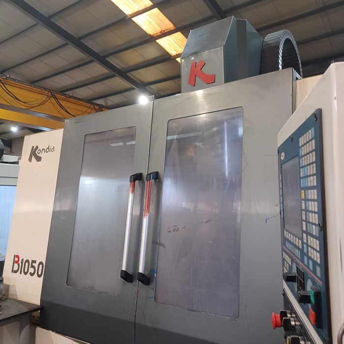 Máquina KONDIA B1050