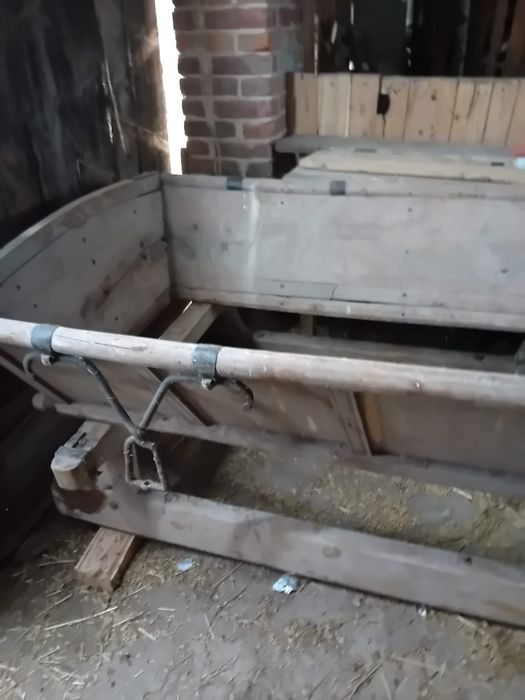 Sanie zaprzęg konny