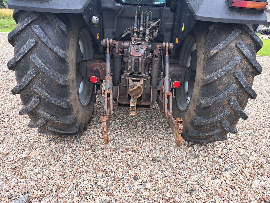 Ciągnik Massey Ferguson 6190 Dynashift