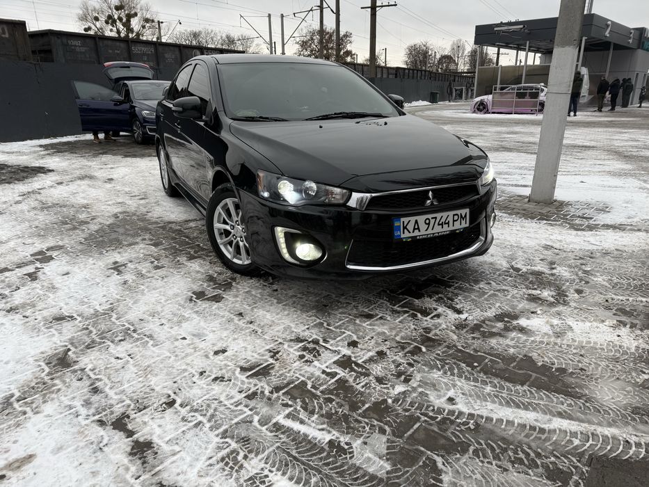 Mitsubishi lancer awd