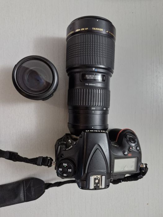 Nikon D810 + 2 Obiektywy Nikkor 300mm 4.5 i 50mm 1.4