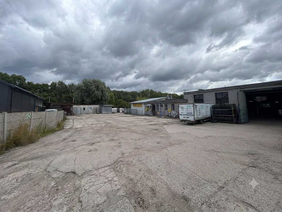 Kompleks komercyjno-przemysłowy ponad 2500 m² w Olsztynie