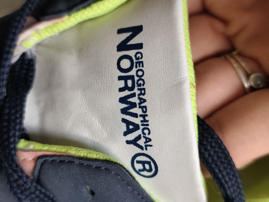 Sneakersy Geographical Norway