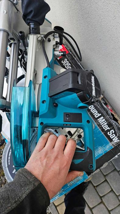 Ukośnica Makita LS1219L 305mm 1800W