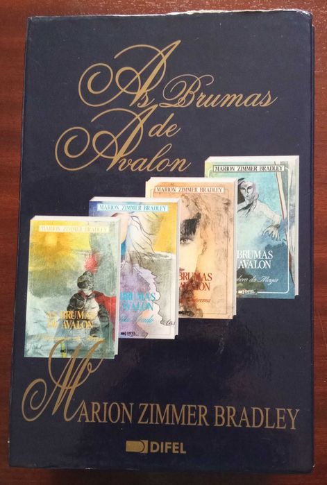 Colecção de livros com caixa