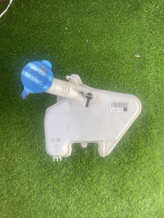 Reservatorio agua  limpa para brisas toyota yaris 2006