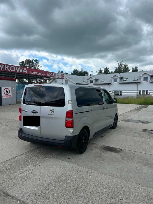 Peugeot Expert  Traveller 9 os.