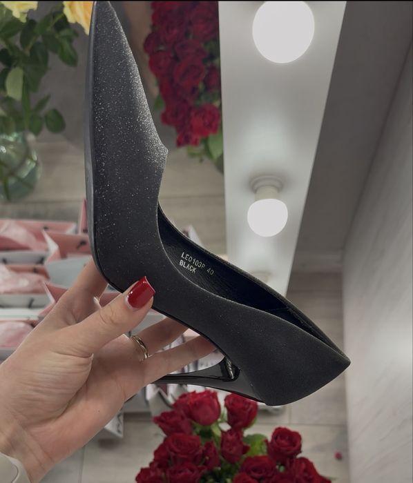 Підбори з блискітками