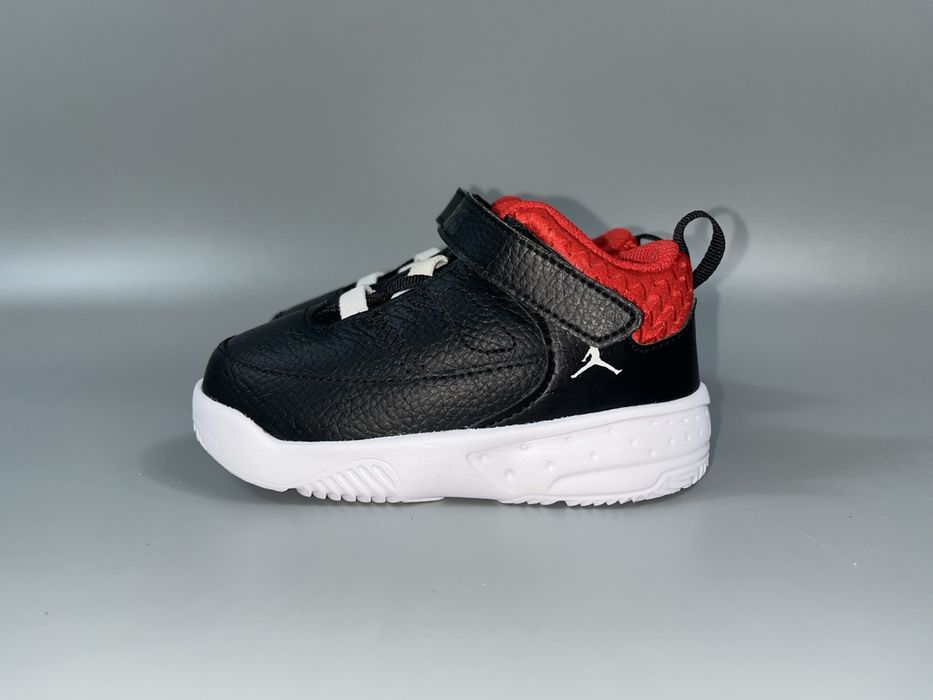 Кросівки Jordan Max Aura 25 розмір (по стельке 14.5 см)