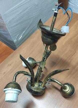 żyrandol stylizowany