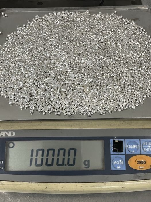 Prata em granito pura