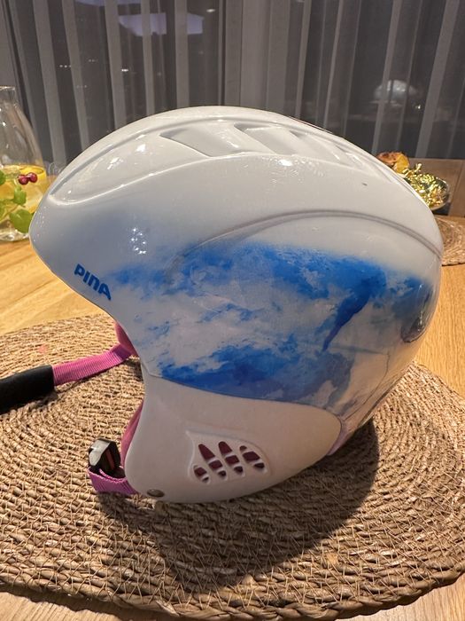 kask narciarski dziewczęcy Alpina