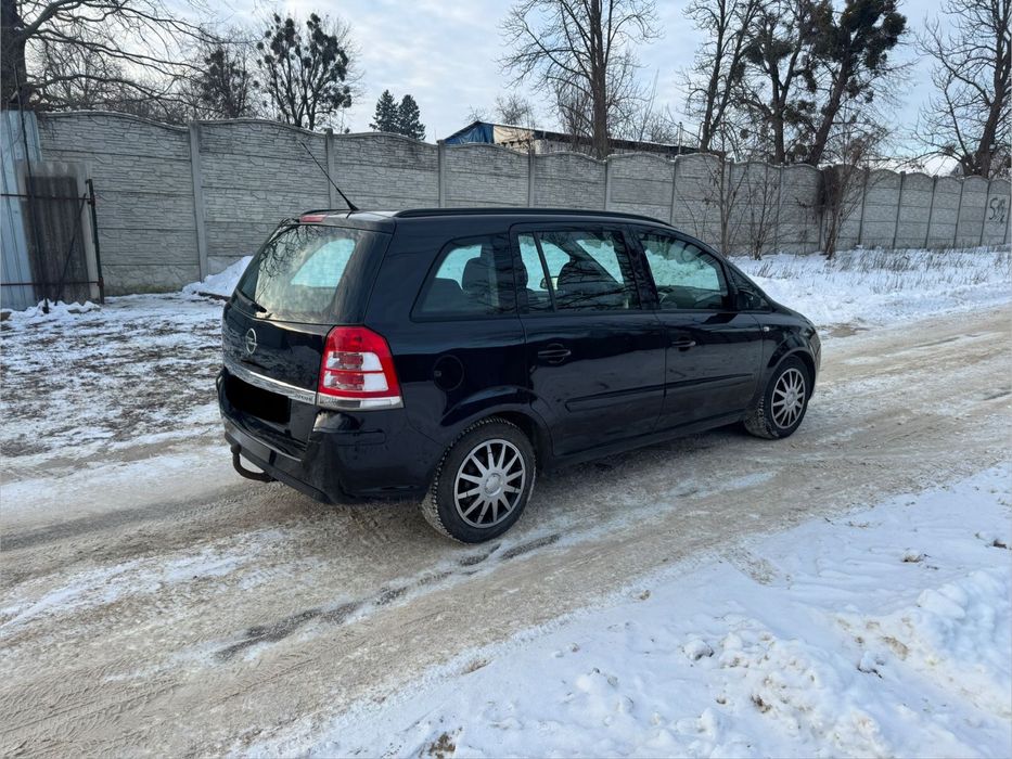 Zafira для ЗСУ в Харькове свежепригнана