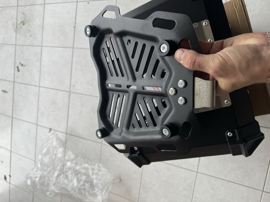 Top case aluminio 45L