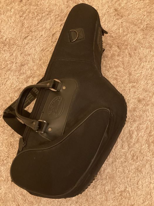 Продається Саксофон Альт.