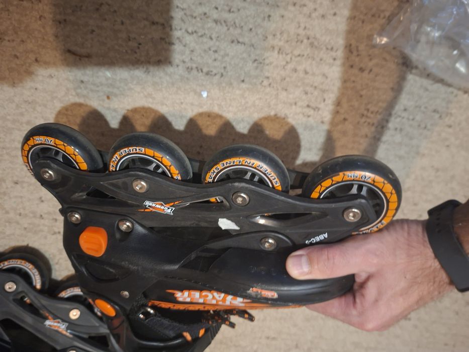 Дитячі ролики...