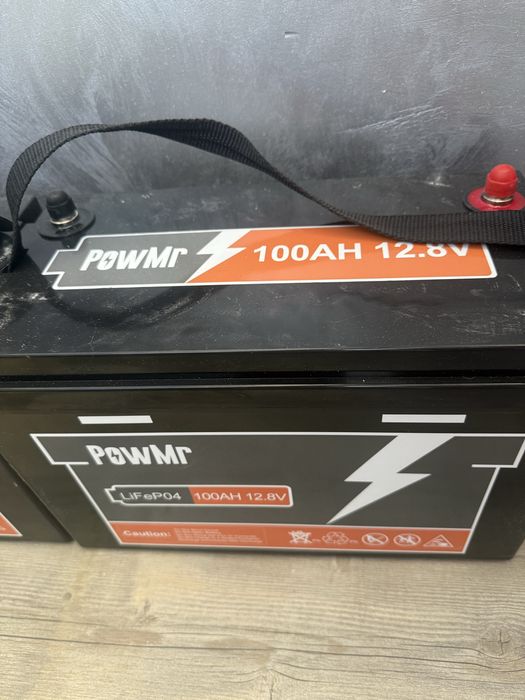 Інвертор Must solar inverter