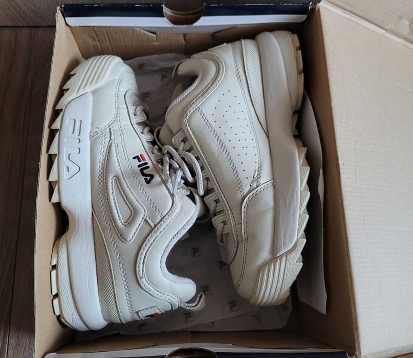 Snakersy Fila roz 37
