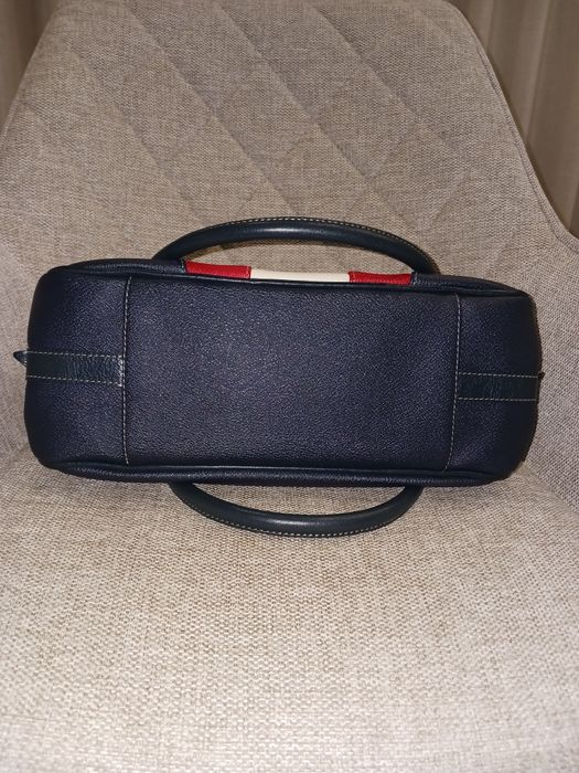 Mala cavalinho em muito bom estado