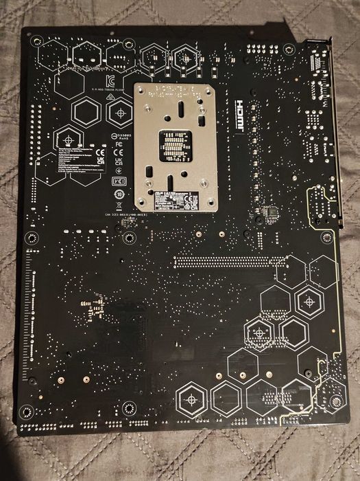 asus tuf gaming b-650-plus wi-fi