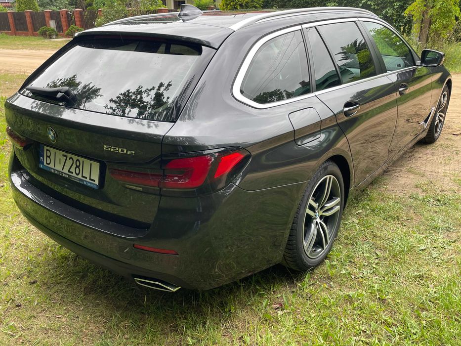 BMW 520 E Hybryda , FV 23%