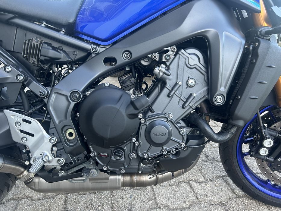 MT-09  2023 Akrapovic