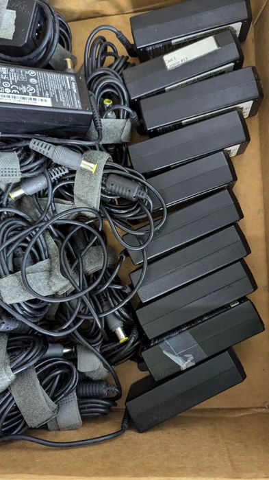 Блок живлення Lenovo 65 W